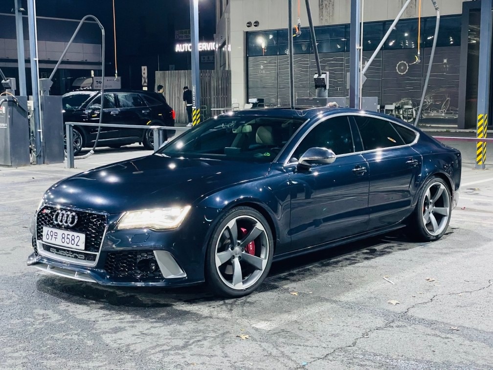 A7 Sportback 4G8 3.0 TFSI 콰트로 (310마력) 매물 썸네일