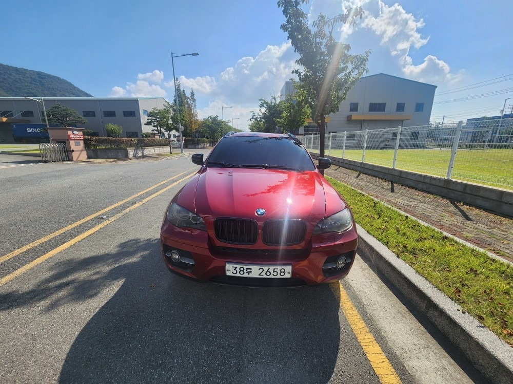 X6 E71 30d xDrive 후기형 (245마력) 매물 썸네일