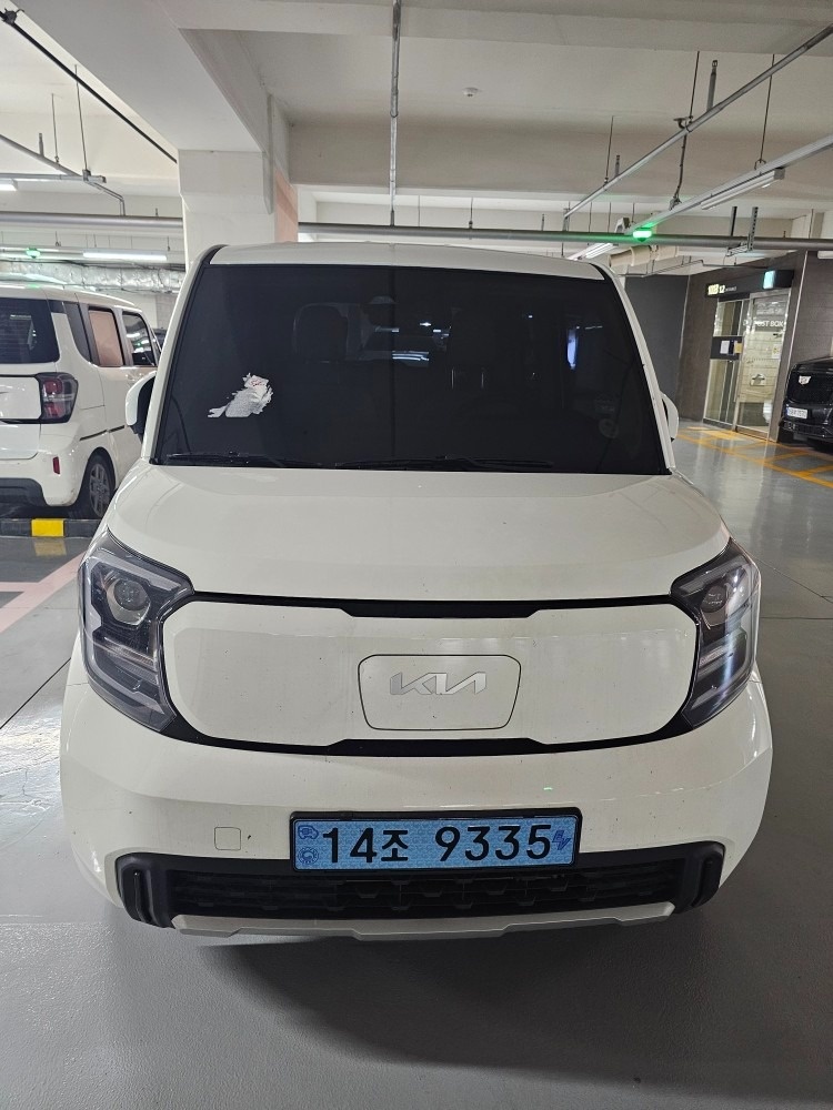 더 뉴 레이 PE2 TAM BEV(35.2 kWh) FWD 에어(205km) 매물 썸네일