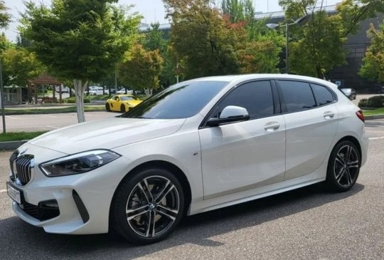 1시리즈 F40 120 i (192마력)M Sport 매물 썸네일