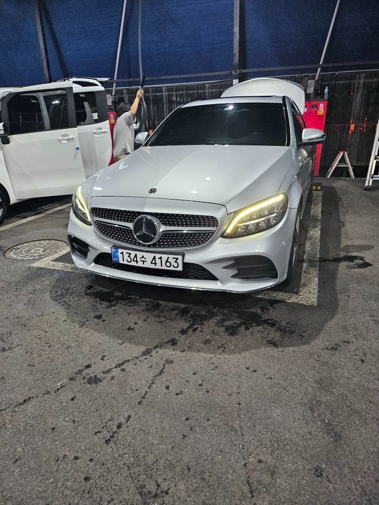 C 클래스 W205 C220 d 4Matic (194마력) 매물 썸네일