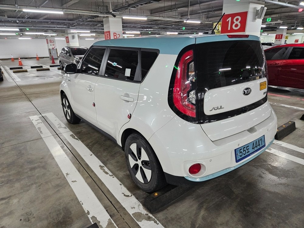 쏘울 EV PS BEV(30kWh) 180km 매물 썸네일