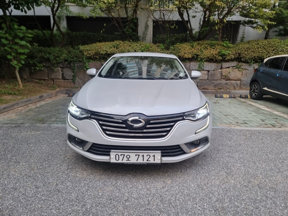 SM6 LFD 1.5 dCi LE 매물 썸네일