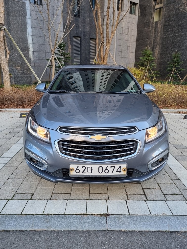 어메이징 뉴 크루즈 J300 4도어 1.8 DOHC FWD LTZ 매물 썸네일