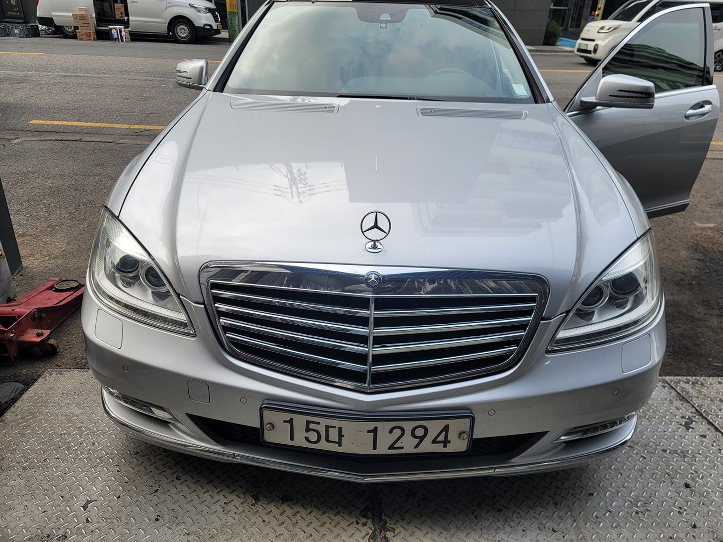 S 클래스 W221 S350 (CGI) L (306마력)블루이피션시 매물 썸네일