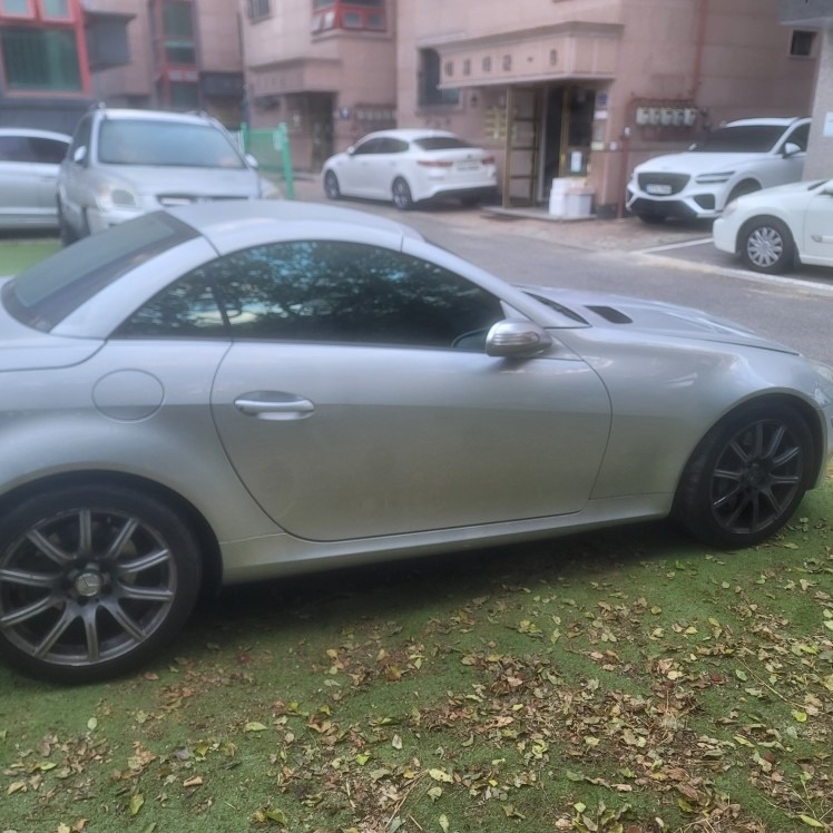 R171 SLK350 입니다

기전에 중고차 직거래 (5)