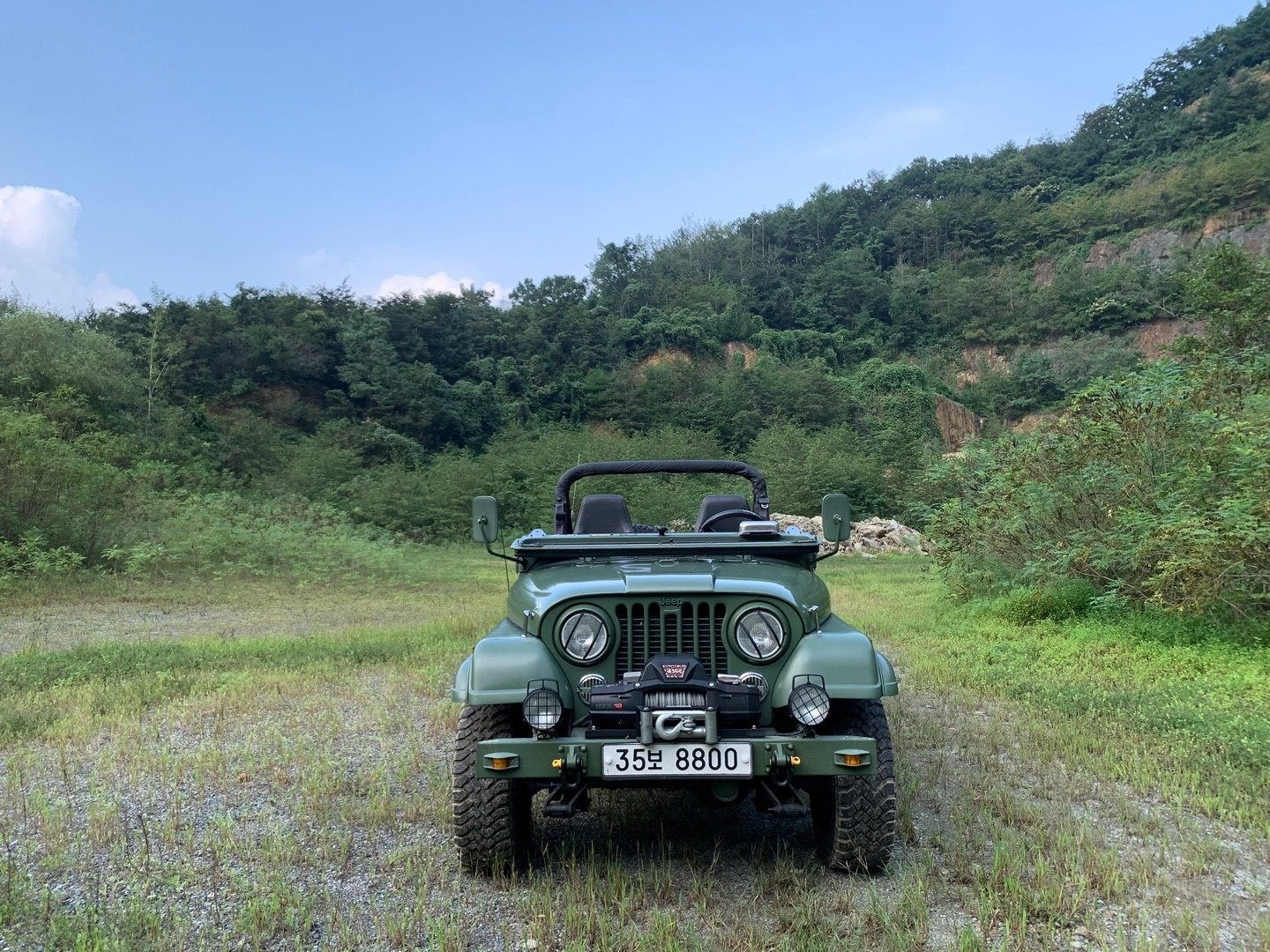 올 리빌드 커스텀된 튜닝지프 판매합니