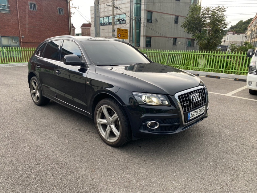 Audi Q5 S 
3.0d 
134 중고차 직거래 (5)