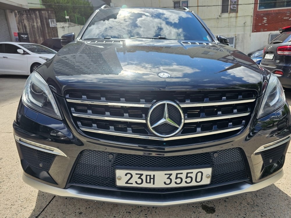 M 클래스 W166 ML63 AMG 4Matic 매물 썸네일