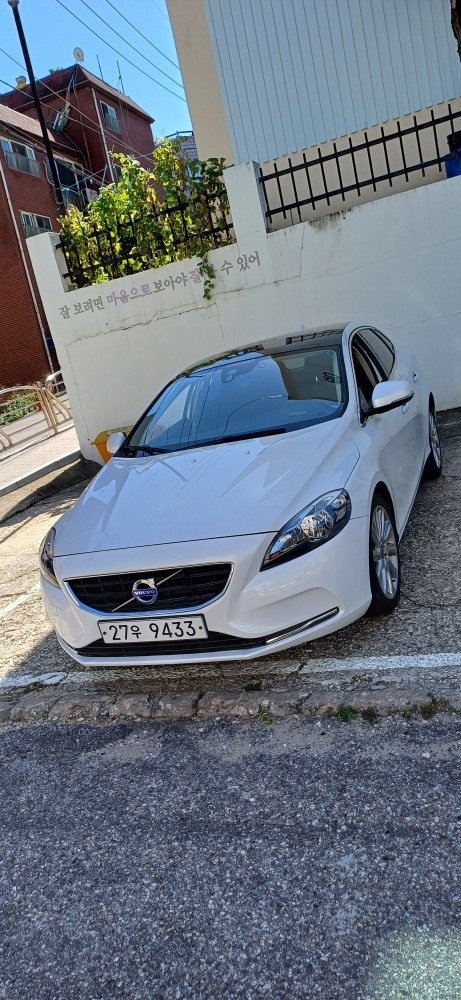 V40 Ⅱ D2 매물 썸네일