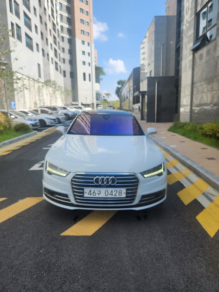 A7 Sportback 4G8 55 TDI 콰트로 (320마력) 매물 썸네일