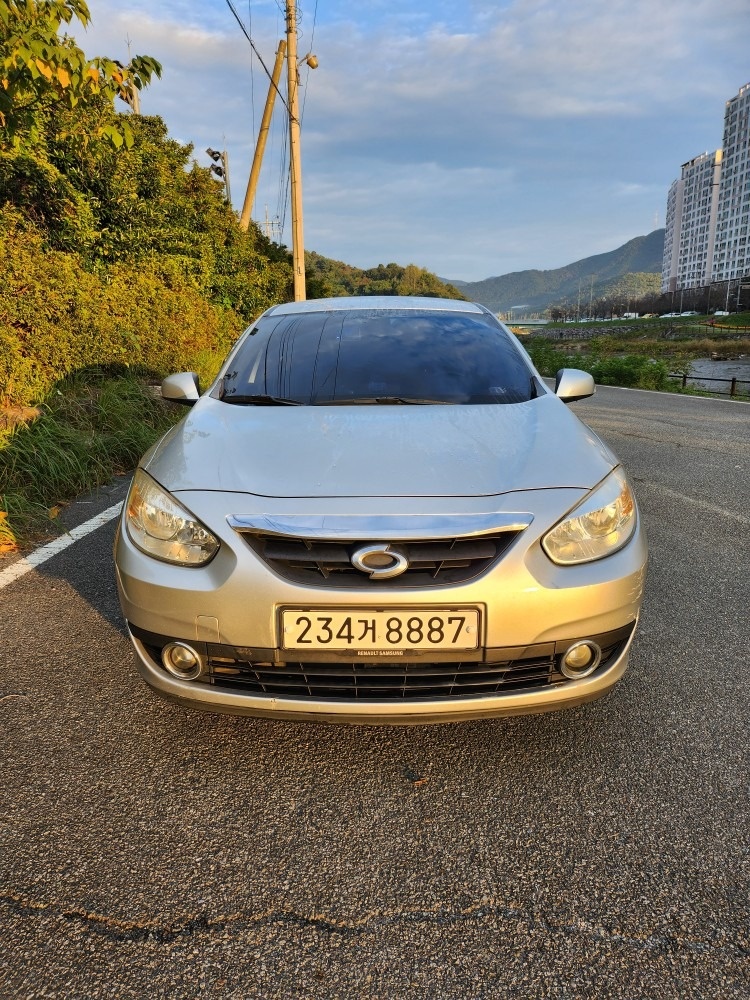 뉴 SM3 L38 가솔린 1.6 FWD SE 매물 썸네일