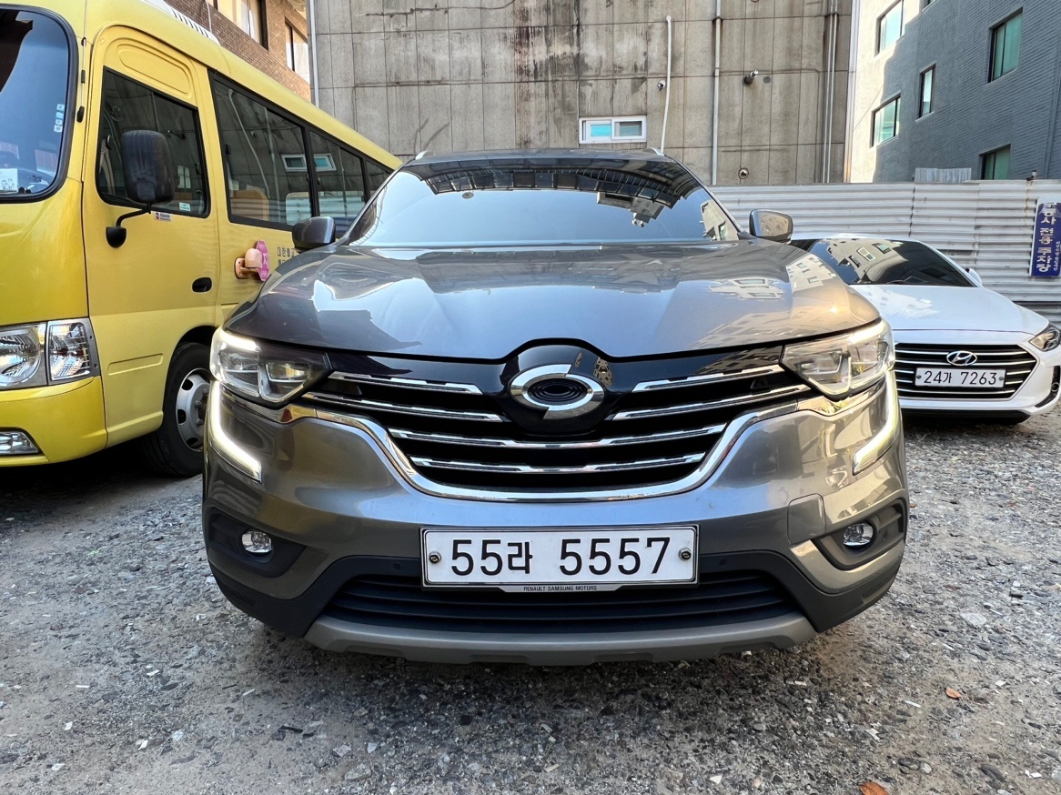 QM6 HZG 5인승(디젤 2.0) 4WD RE 매물 썸네일