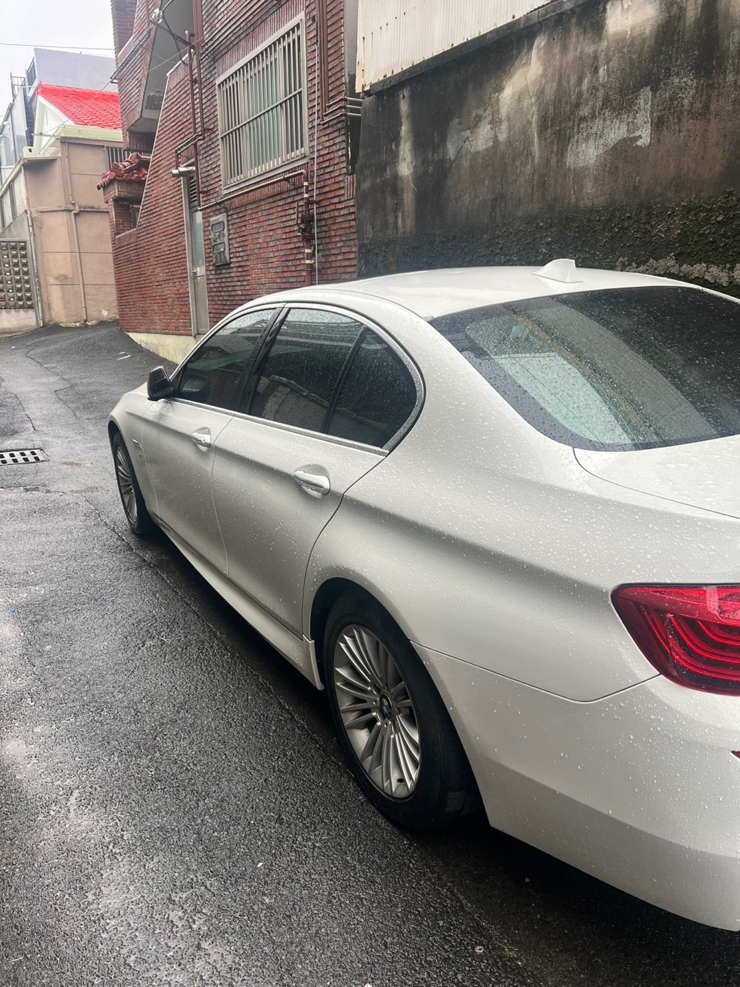 5시리즈 F10 520d xDrive (184마력) 매물 썸네일