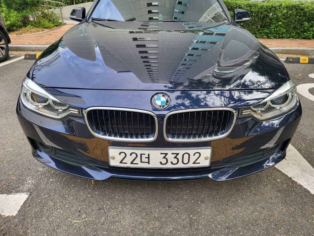 BMW 320d F30 판매.
201 중고차 직거래 (8)