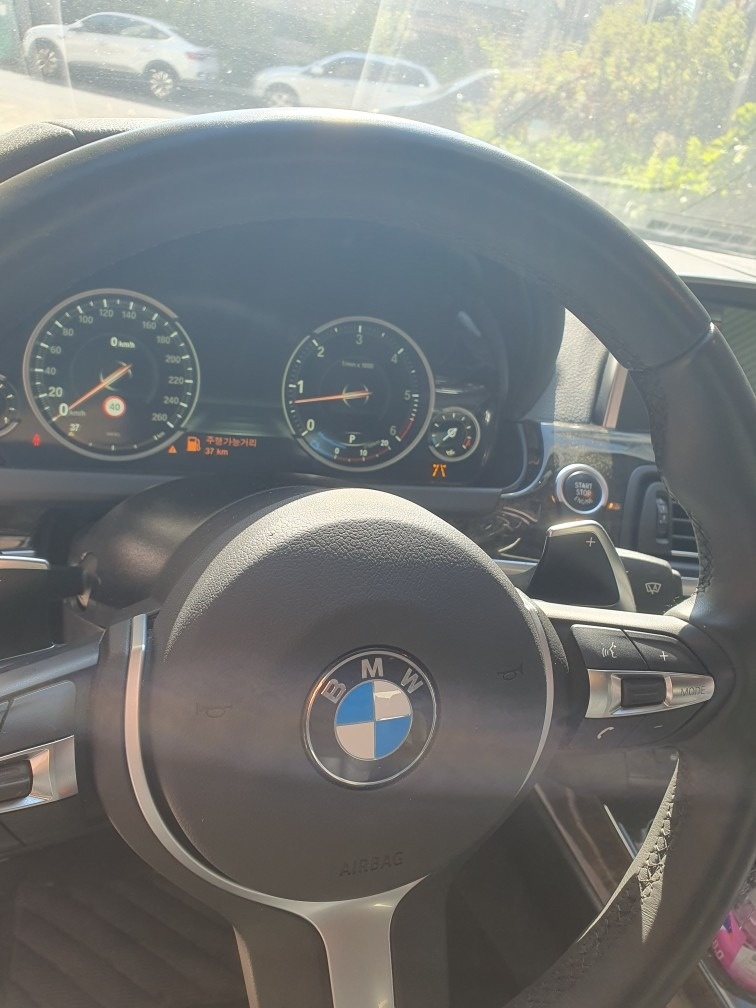 BMW 640d X Drive 그랑쿠 중고차 직거래 (19)