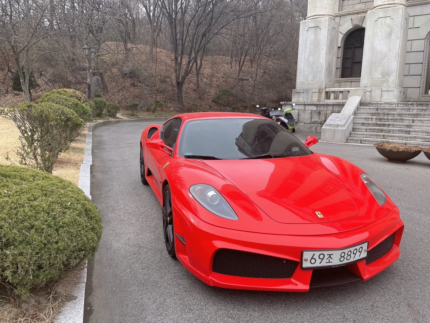 페라리 F430 V8 4.3 

개인 중고차 직거래 (1)