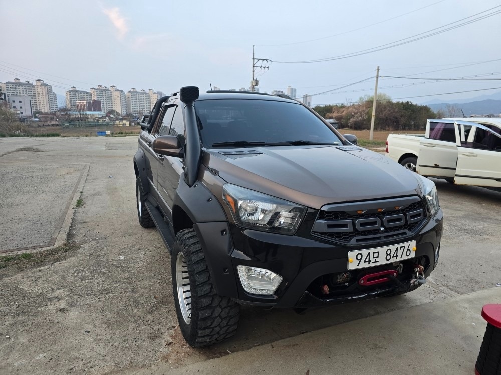 코란도 스포츠 Q150 5인승(CX7 2.0) 4WD 레저 매물 썸네일