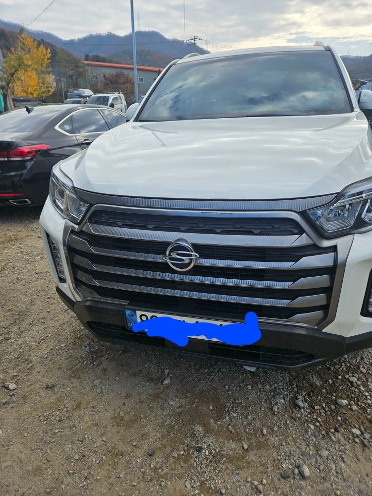 더 뉴 렉스턴 스포츠 Q215 5인승(디젤 2.2) 4WD 매물 썸네일