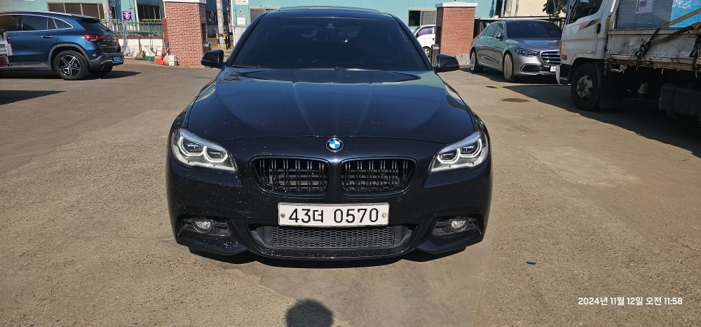 5시리즈 F10 530d xDrive (258마력) 매물 썸네일