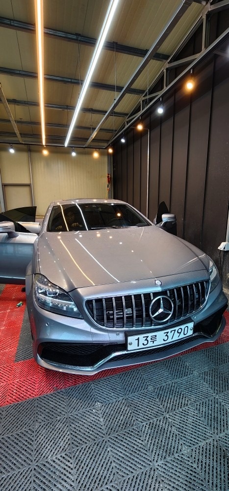 CLS 클래스 W218 CLS350 (306마력)블루이피션시 매물 썸네일