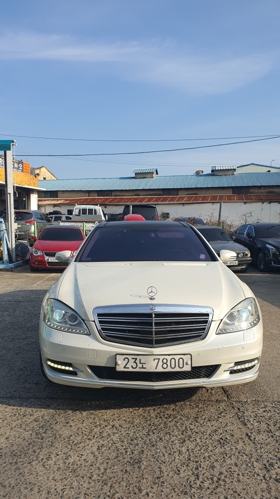 S 클래스 W221 S500 4Matic L (388마력) 매물 썸네일