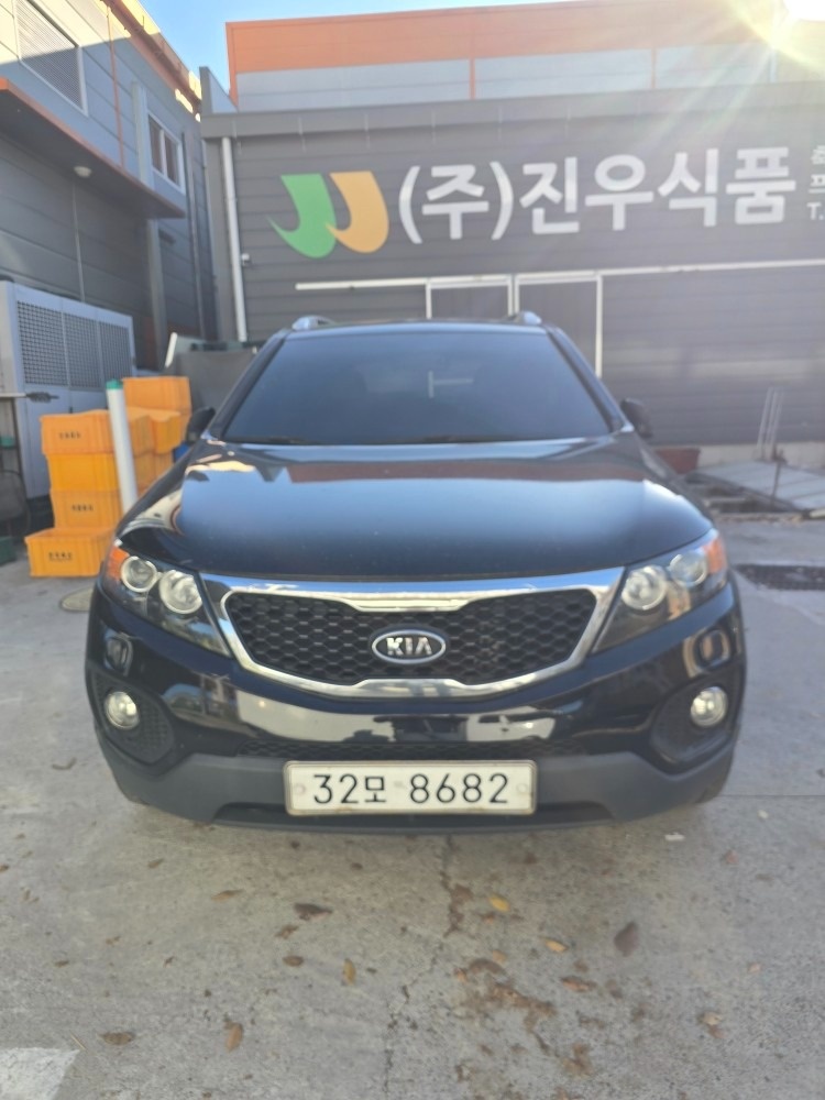 쏘렌토 R XM 7인승(디젤 2.2) 4WD 리미티드 프리미엄 매물 썸네일