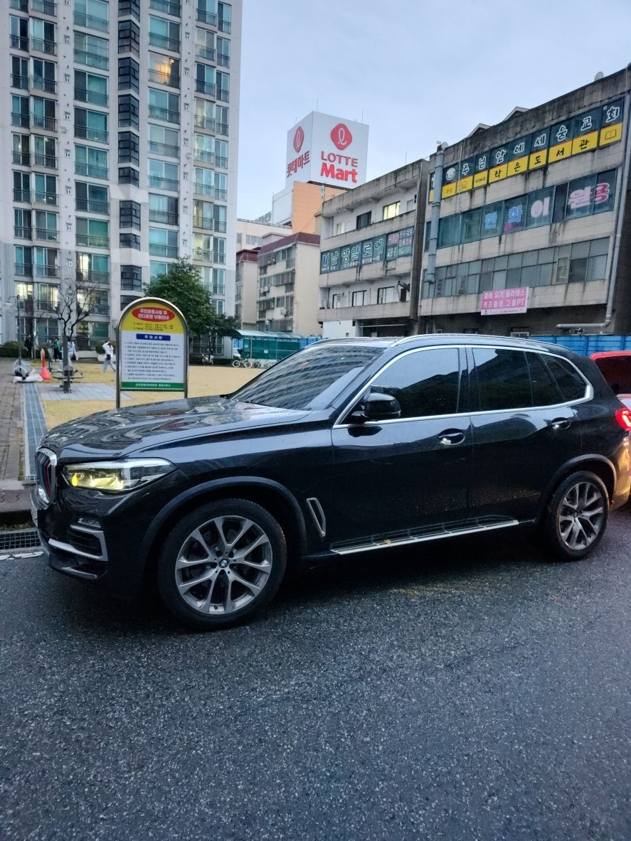 X5 G05 30d xDrive 전기형 (265마력)xLine 매물 썸네일