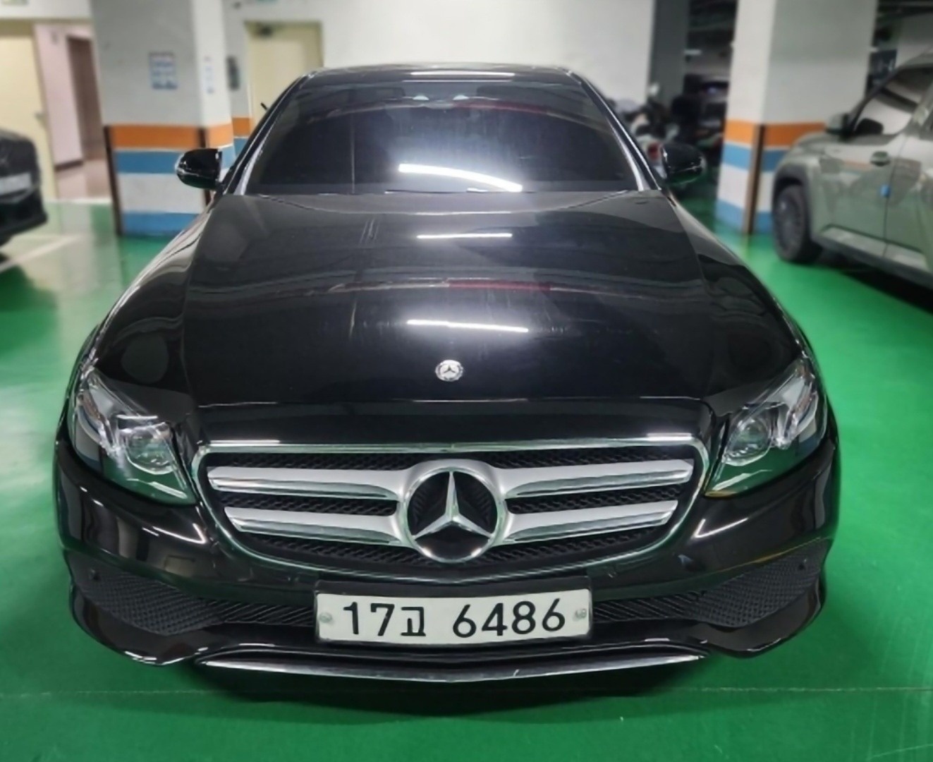 E 클래스 W213 E220 d 4Matic 전기형 (194마력) 매물 썸네일