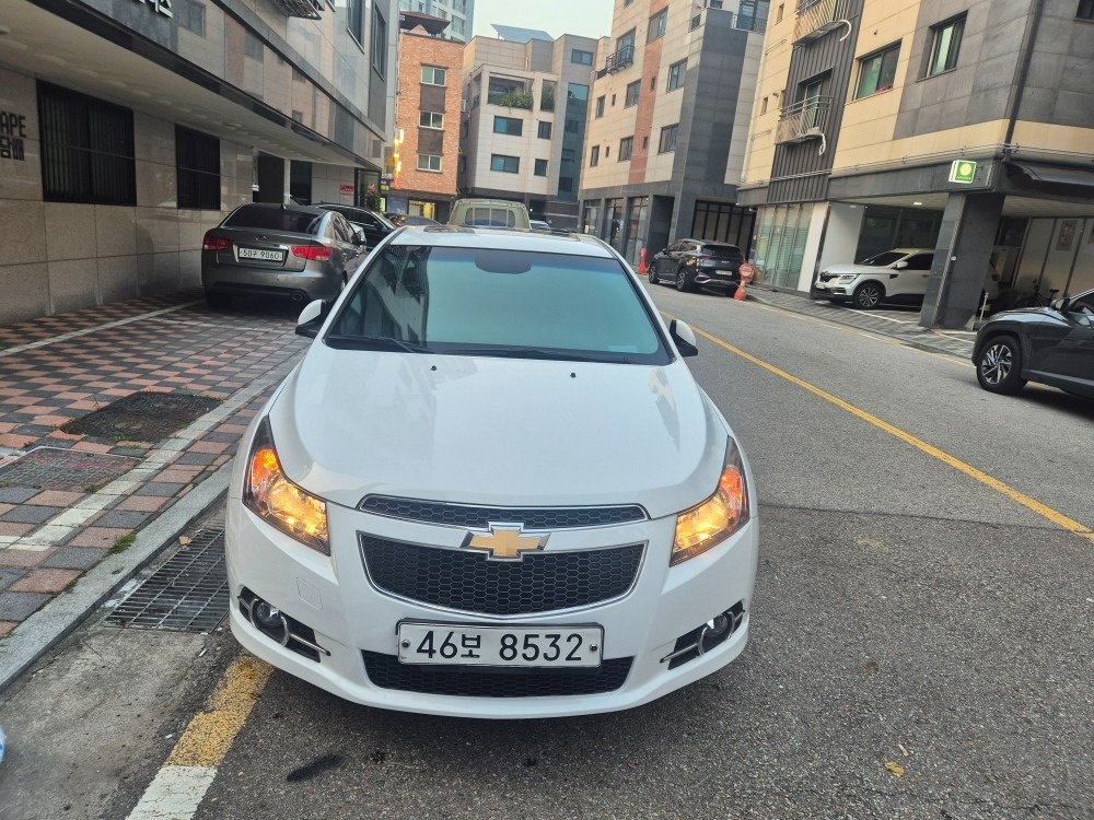 크루즈 J300 4DR 1.8 DOHC FWD LTZ+ 매물 썸네일