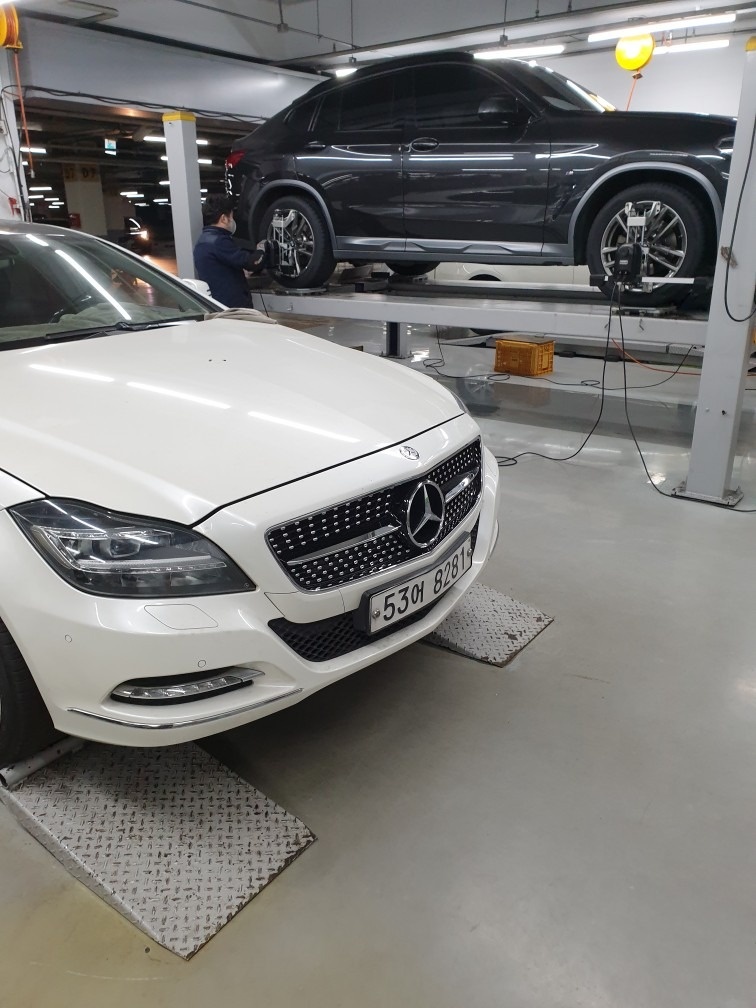 14년식 cls250d
188000k 중고차 직거래 (4)