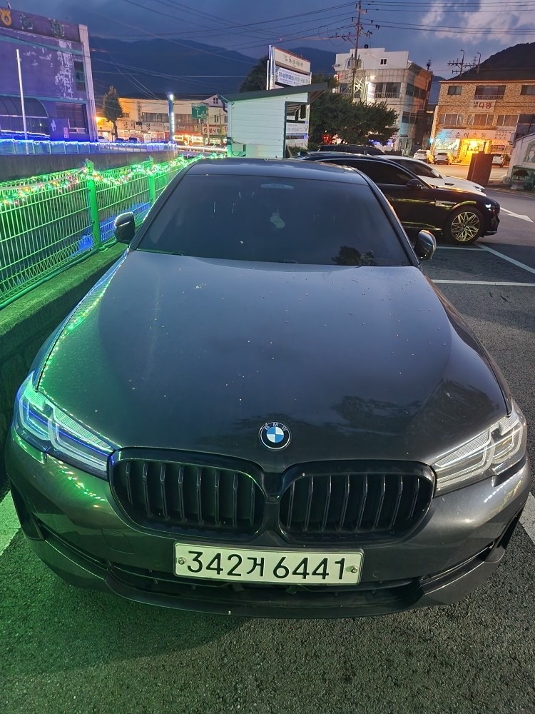 5시리즈 G30 530 i 페이스리프트 (252마력) 매물 썸네일