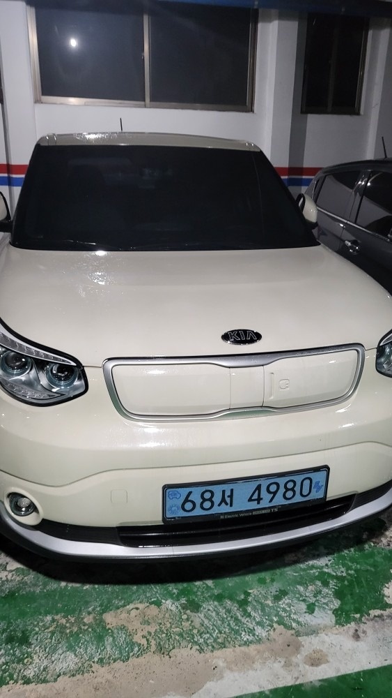 쏘울 EV PS BEV(30kWh) 180km 매물 썸네일