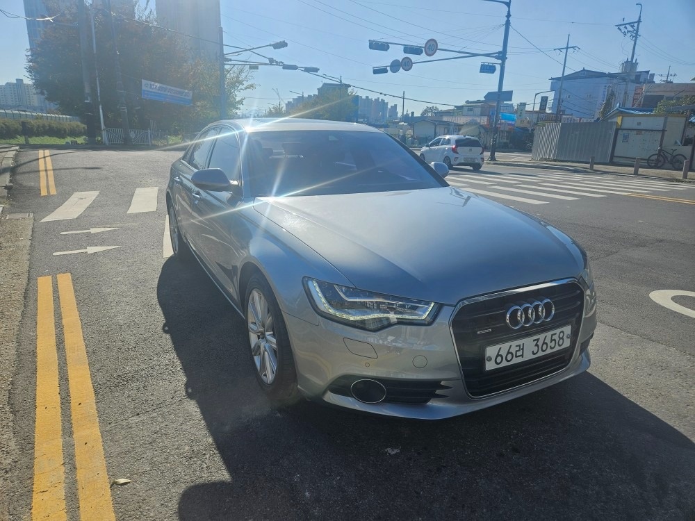 A6 C7/4G 3.0 TFSI 콰트로 (310마력) 매물 썸네일