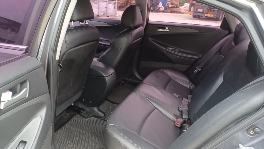 Hyundai sonata yf 중고차 직거래 (13)