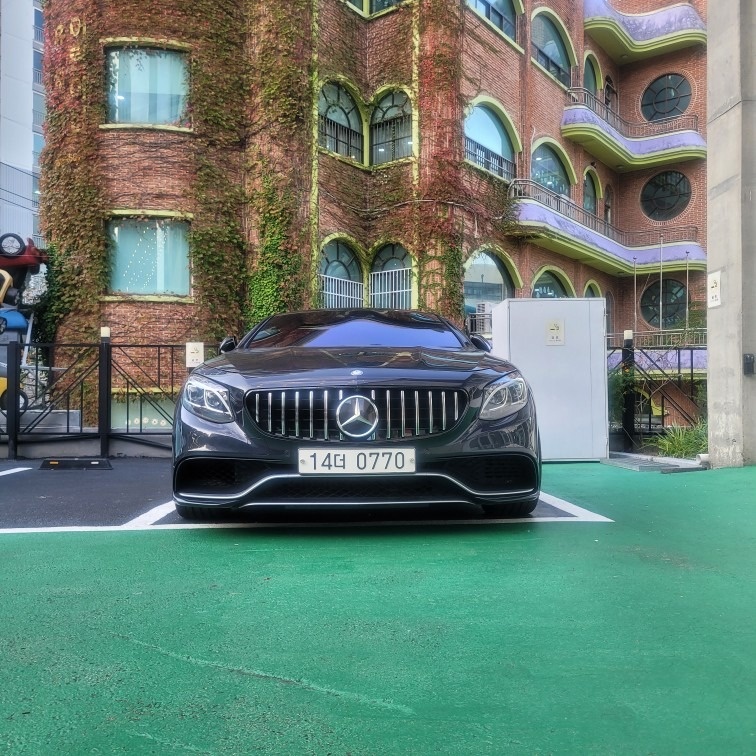 S 클래스 W222 S63amg 4Matic Coupe 전기형 (612마력) 매물 썸네일