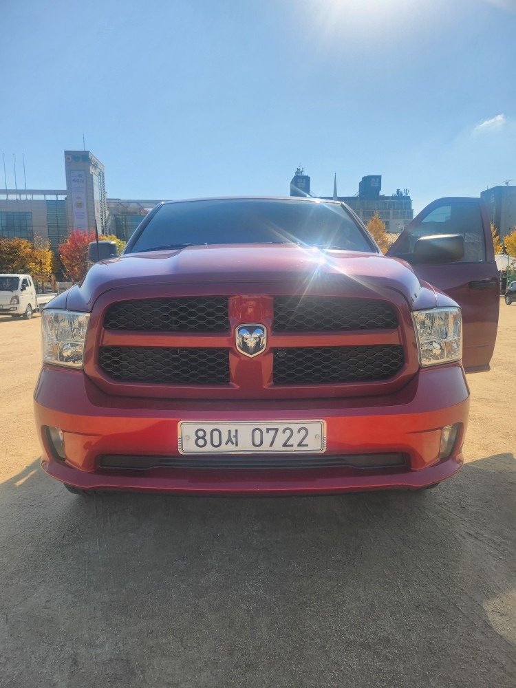 램픽업 Ⅳ RAM1500 5.7L 매물 썸네일