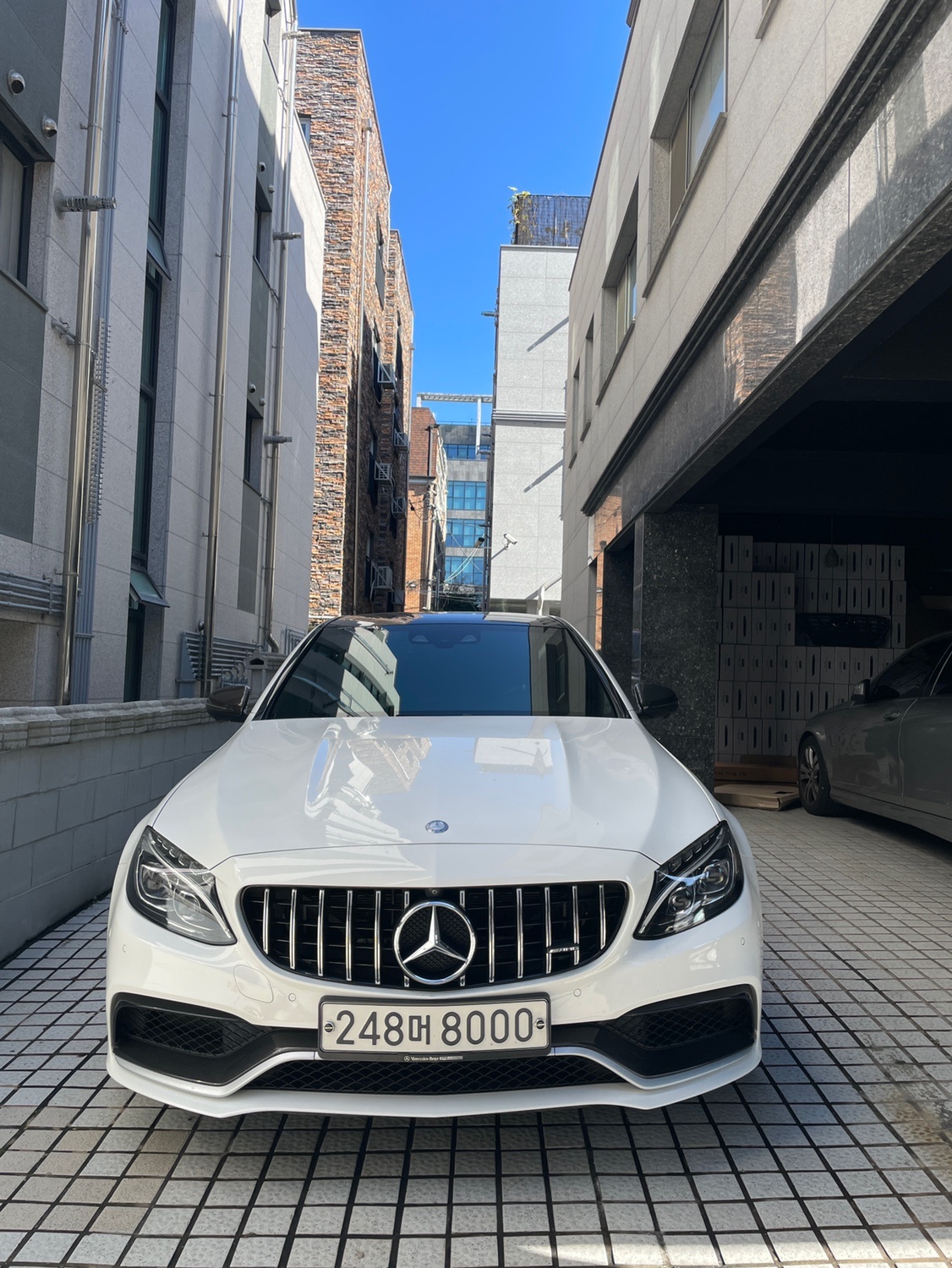 C 클래스 W205 C63 S amg (476마력) 매물 썸네일