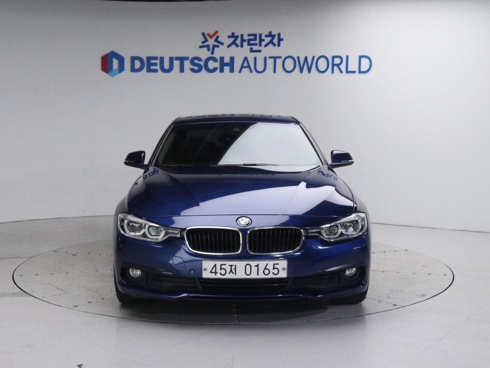 320d xdrive 차량입니다 
실