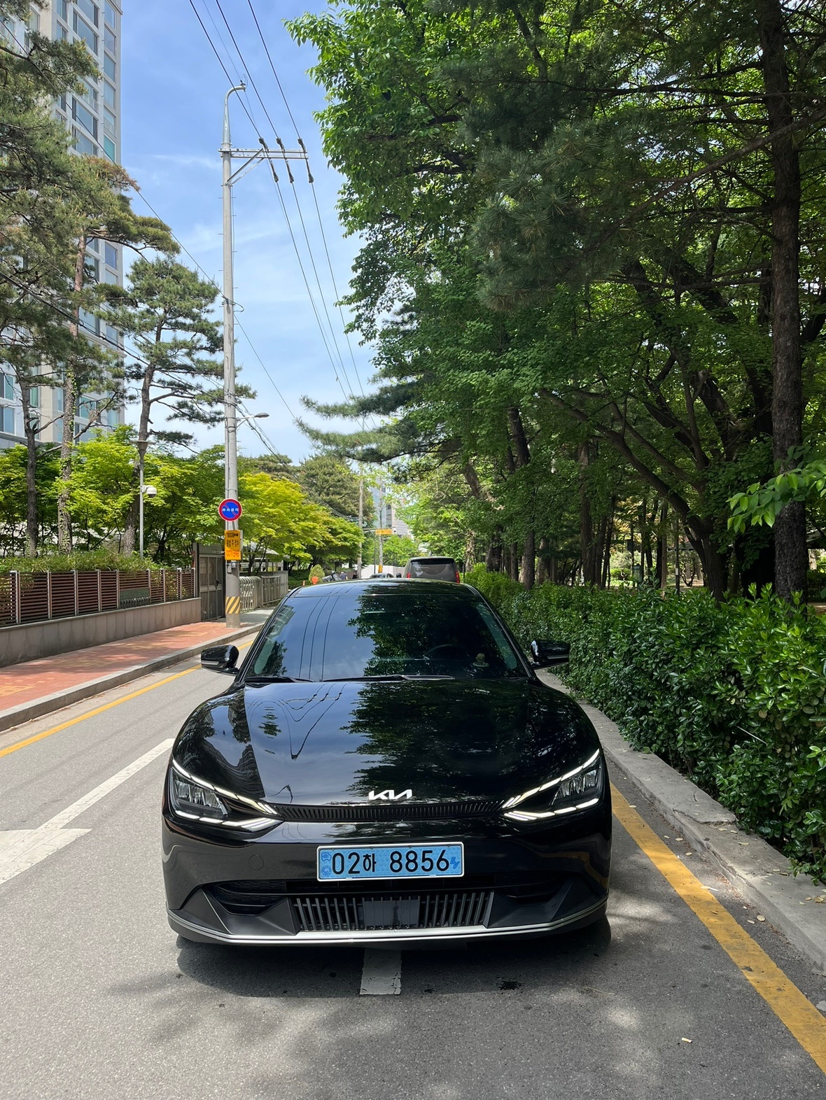 EV6 CV BEV(롱레인지/77.4kWh) RWD 에어(470km) 매물 썸네일