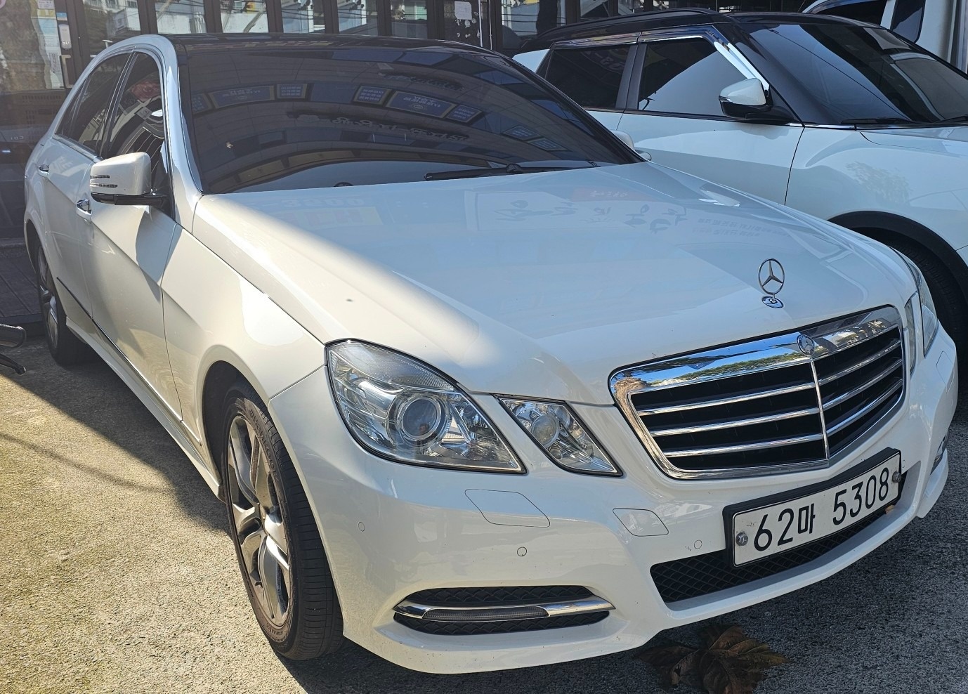 E 클래스 W212 E220 CDI 후기형 (170마력)아방가르드 매물 썸네일