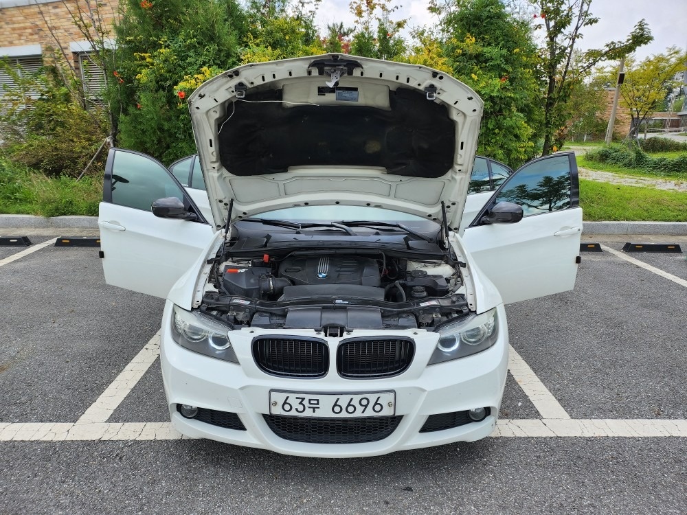 bmw e90 3시리즈 320d m스 중고차 직거래 (6)