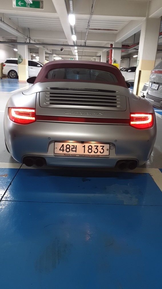 911 997 카레라 4S 카브리올레 매물 썸네일