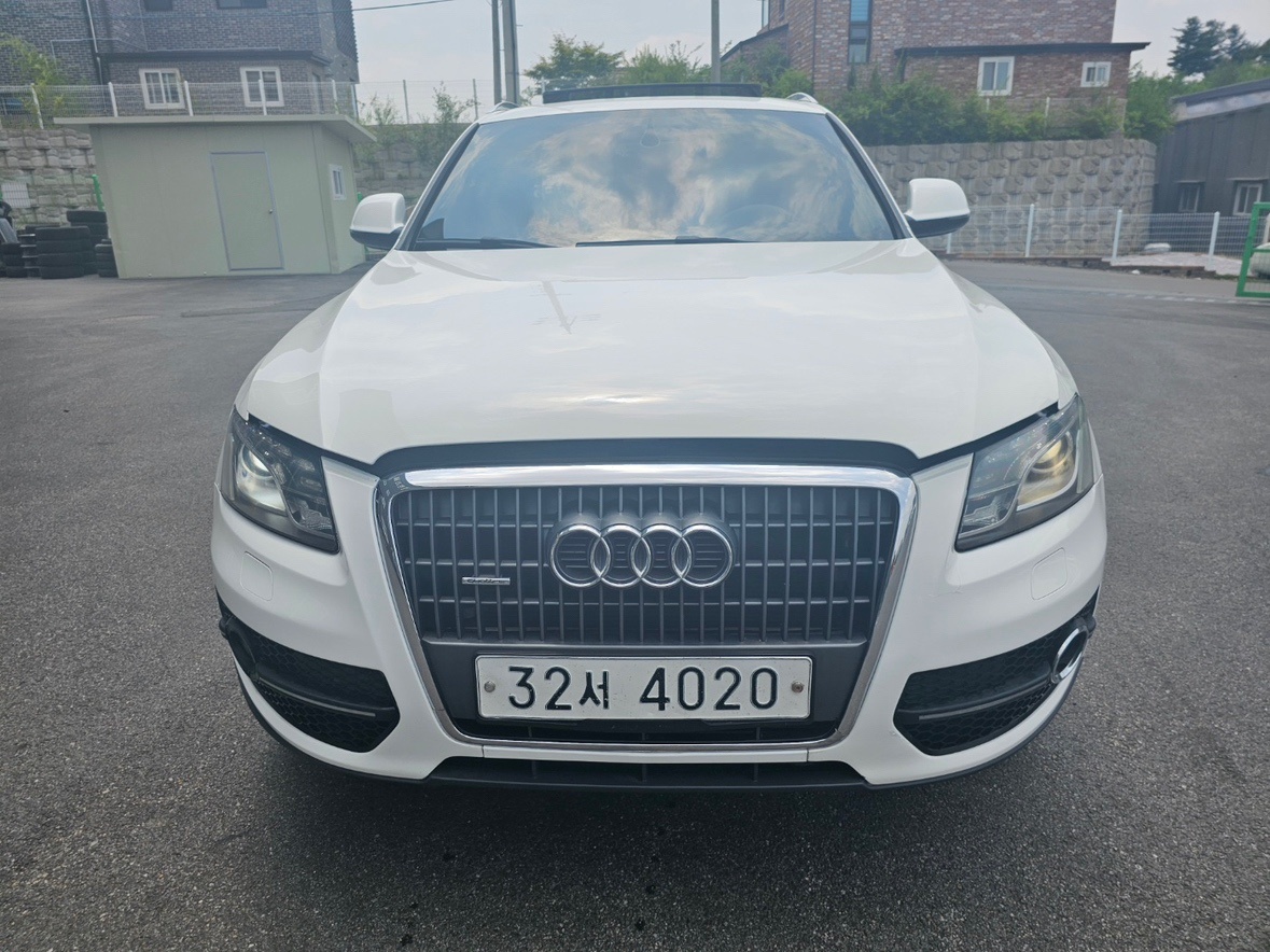 Q5 8R 2.0 TDI 콰트로 (170마력) 매물 썸네일