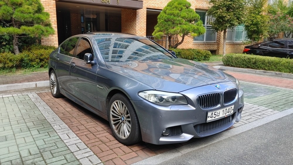 bmw5시리즈 
M범퍼 듀얼마후라 드