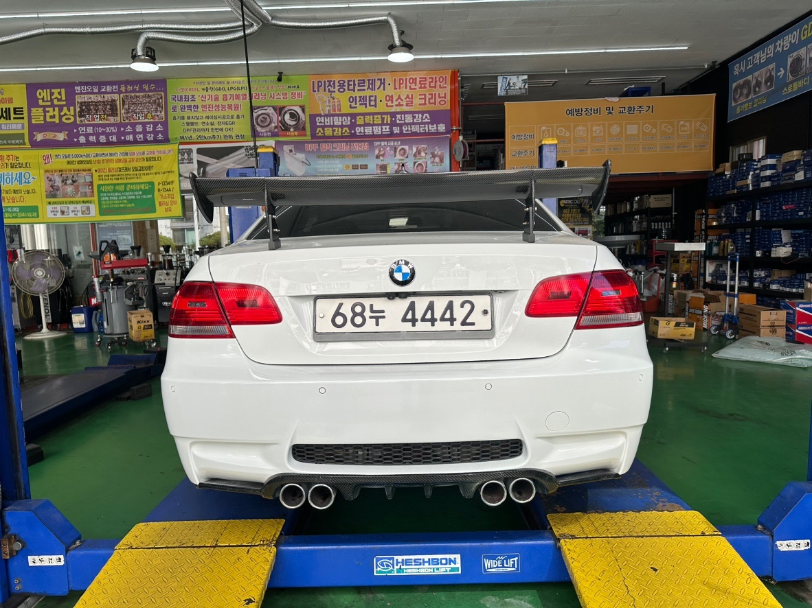 e92 4.0 자연흡기차량  e92  중고차 직거래 (3)