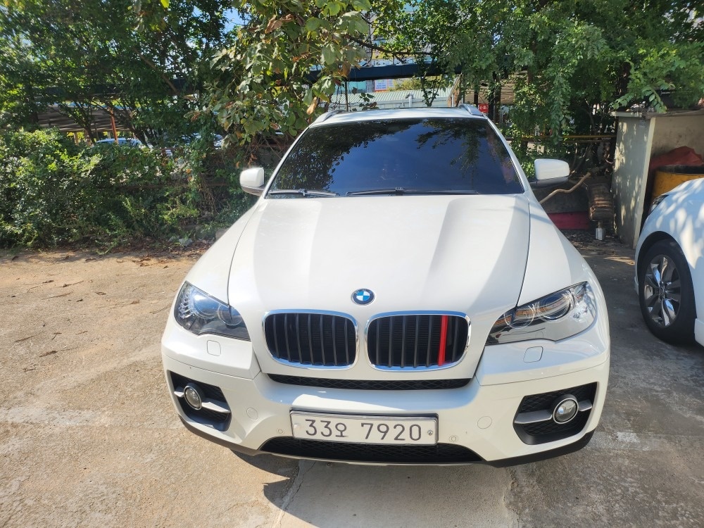 X6 E71 30d xDrive 후기형 (245마력) 매물 썸네일