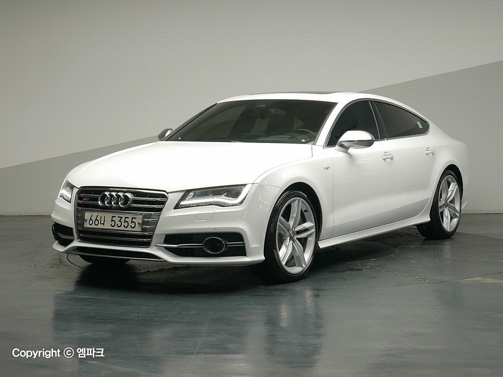 S7 Sportback 4G 4.0 TFSI 콰트로 (420마력) 매물 썸네일