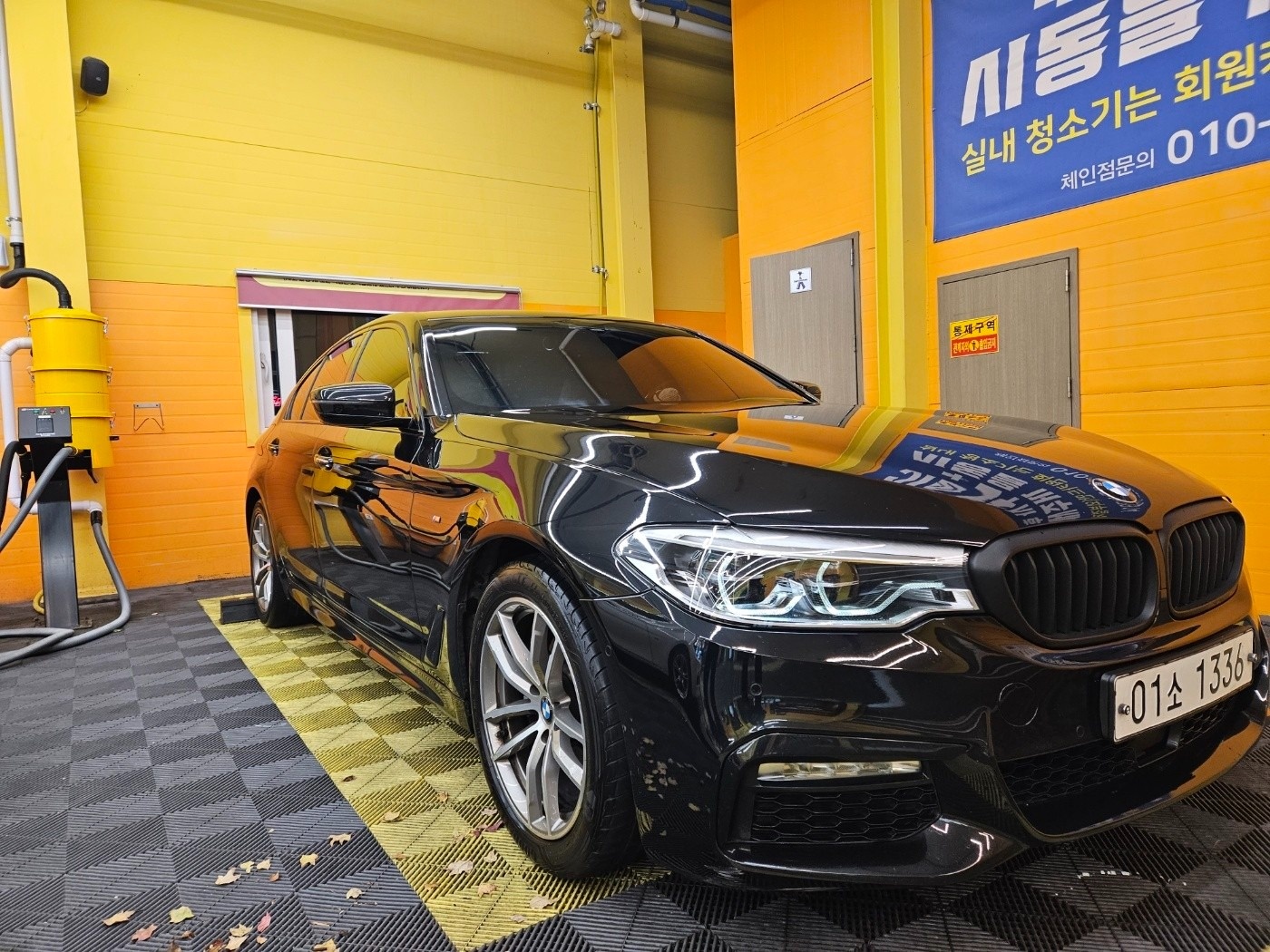 BMW520D G30 4륜 M스포츠  중고차 직거래 (3)