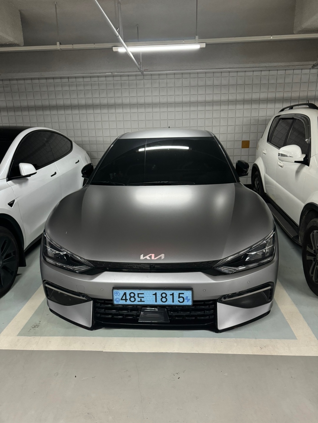 EV6 CV BEV(롱레인지/77.4kWh) AWD GT-Line(403km) 매물 썸네일